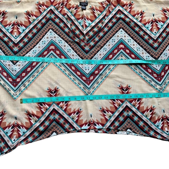 Rue21 Cream and Red Chevron Poncho Kimono Batwing Blouse Shirt - Picture 10 of 12